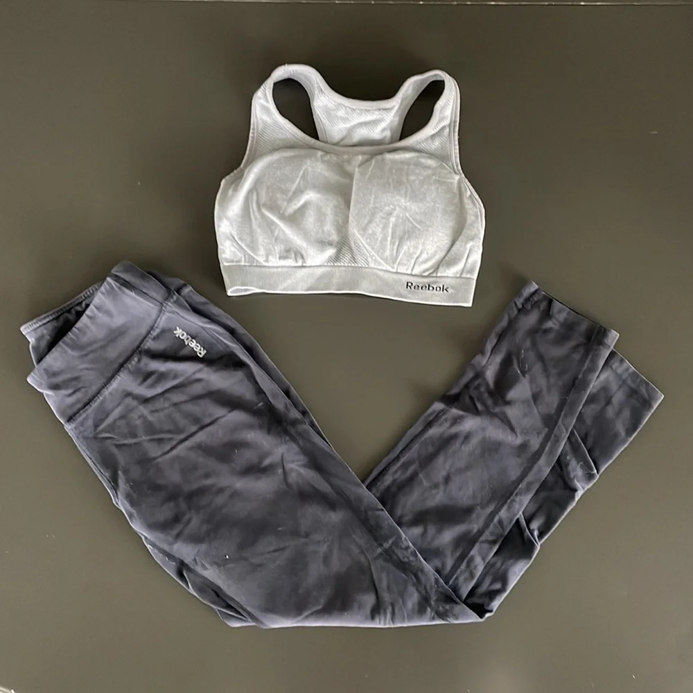 Reebok Sports Bra and Leggings - Picture 1 of 4